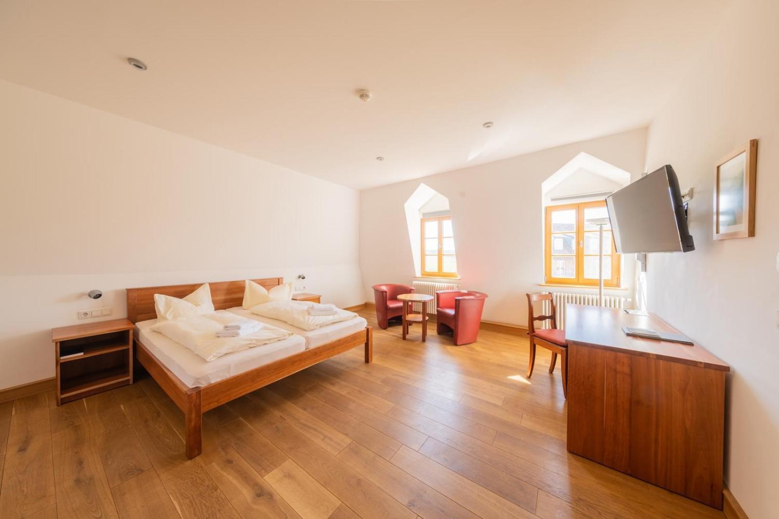 Biohotel Stiftsgut Wilhelmsgluecksbrunn Creuzburg Exterior foto